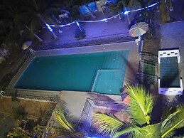 Octagon Beach Resort Pondicherry