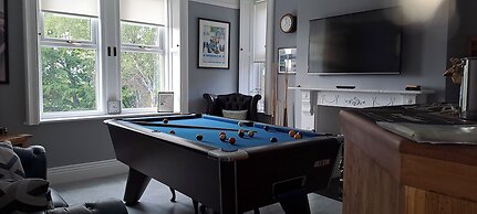 Mount Cottage, 5-beds, Sleeps 10, Pet Friendly