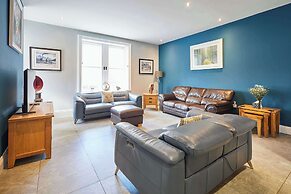 Mount Cottage, 5-beds, Sleeps 10, Pet Friendly