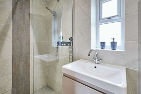 Mount Cottage, 5-beds, Sleeps 10, Pet Friendly