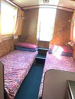 Stone - Boat - Sleeps 4 - Pet Friendly-85ws