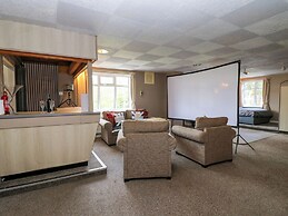 Newfield Apartment
