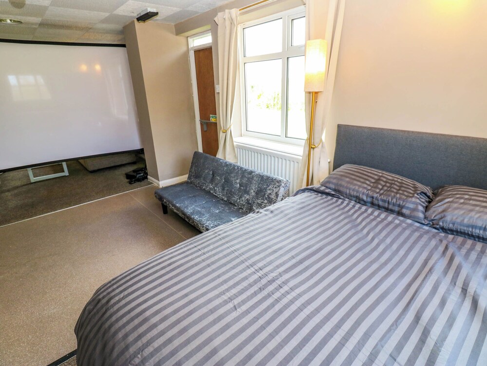 Newfield Apartment
