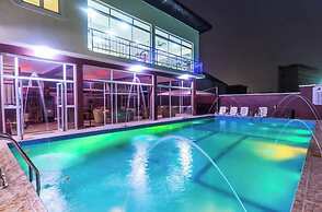Askamaya Hotel and Suites