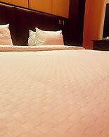 Askamaya Hotel and Suites