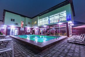 Askamaya Hotel and Suites