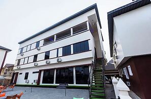 Askamaya Hotel and Suites