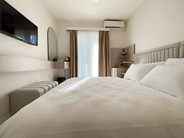 The House Rooms