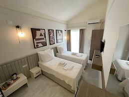 The House Rooms