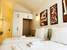 The House Rooms