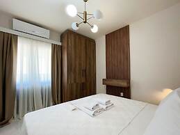 The House Rooms