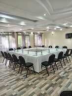 The LOCH Hotel Bondo