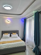 The LOCH Hotel Bondo