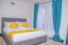 The LOCH Hotel Bondo