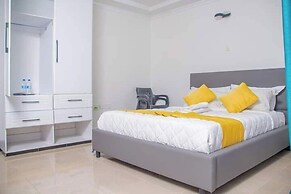 The LOCH Hotel Bondo