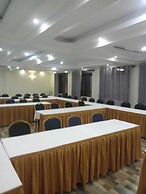 The LOCH Hotel Bondo