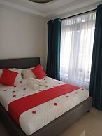 The LOCH Hotel Bondo