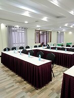 The LOCH Hotel Bondo