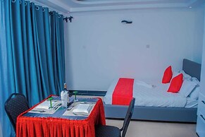 The LOCH Hotel Bondo