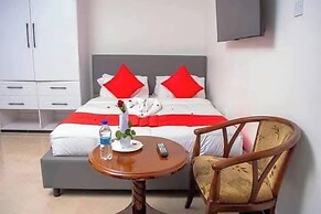 The LOCH Hotel Bondo