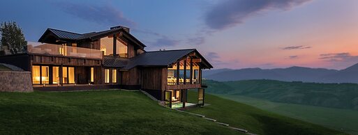 Hotel Yellowstone at Jackson Hole