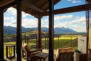 Hotel Yellowstone at Jackson Hole