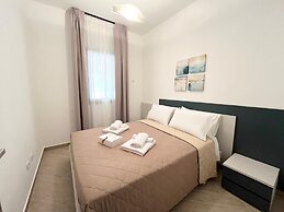 VILLA CON PISCINA