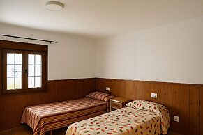 Elegant Twin Villas With Pools & Views