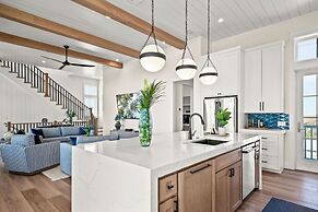 Blue Water Villa 304 SUN