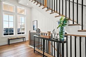 Blue Water Villa 304 SUN