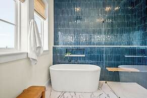 Blue Water Villa 304 SUN