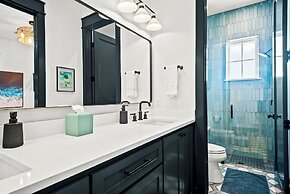 Blue Water Villa 304 SUN