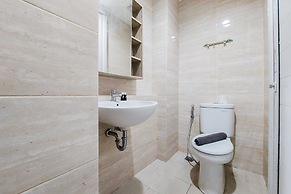 Best and Restful Studio Apartment Springwood Residence Tangerang