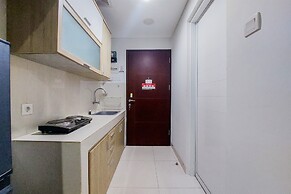 Best and Restful Studio Apartment Springwood Residence Tangerang