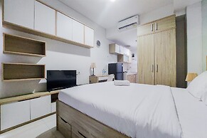Best and Restful Studio Apartment Springwood Residence Tangerang