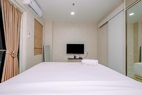 Cozy 1BR at Sentul Tower Apartment
