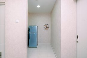 Cozy 1BR at Sentul Tower Apartment