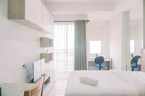 Homey and Cozy Studio at Springwood Residence Tangerang Apartment