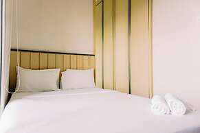 Comfort and Modern Look 2BR at Springwood Residence Tangerang Apartmen