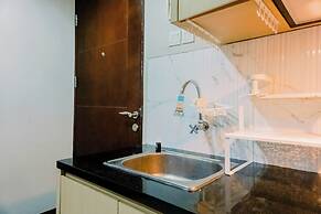 Comfort and Modern Look 2BR at Springwood Residence Tangerang Apartmen