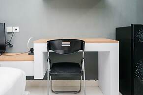 Comfort and Cozy Studio Room Apartment at Springwood Residence