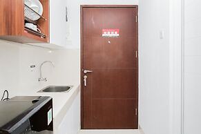 Comfort and Cozy Studio Room Apartment at Springwood Residence