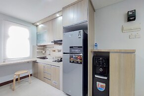 Elegant and Comfort 2BR Apartment at Springwood Residence Tangerang