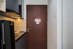 Comfort and Cozy Living Studio Springwood Residence Tangerang Apartmen