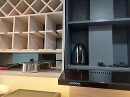 Comfort and Cozy Living Studio Springwood Residence Tangerang Apartmen