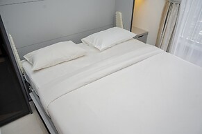 Comfort and Cozy Living Studio Springwood Residence Tangerang Apartmen