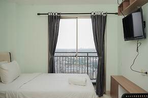 Simply Good Studio Apartment at Springwood Residence