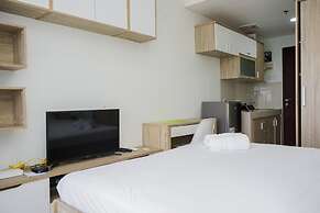 Fully Furnished with Cozy Design Studio Apartment at Springwood Reside