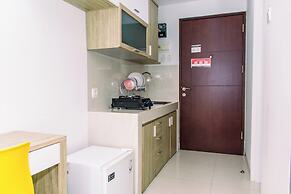 Comfort and Tidy Studio Apartment Springwood Residence Tangerang