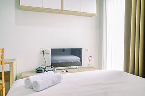 Scenic and Strategic Studio Apartment at Springwood Residence